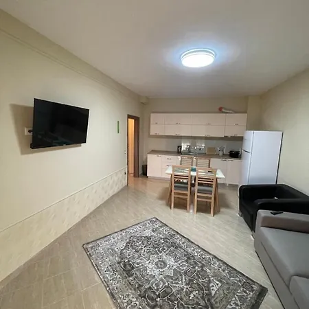 Apartment In Golem, Next To Sea *